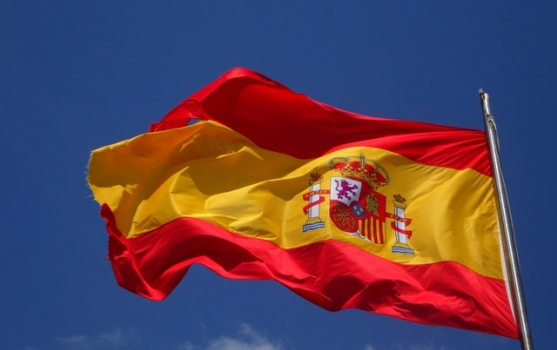 flagpole-spain-spanish-54097_15-10-19_04-33-58.jpg
