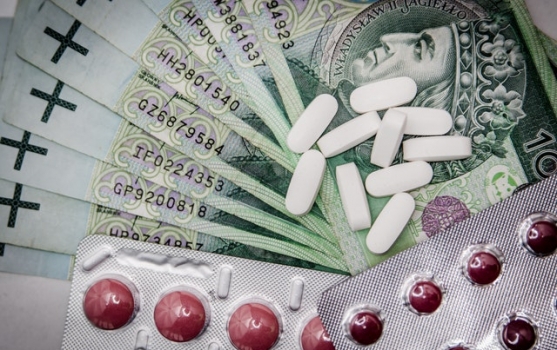 medications-money-cure-tablets-47327_17-1-19_05-18-48.jpeg
